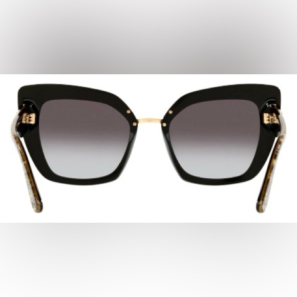 Dolce & Gabbana™ Devotion
DG4359 32148G 52 - Damasco
Glitter Black on Black - Picture 9 of 13
